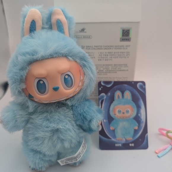 Labubu Big Into Energy - Hope - Picture 1 of 4